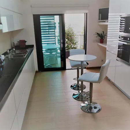 De Luxo Na 波尔蒂芒